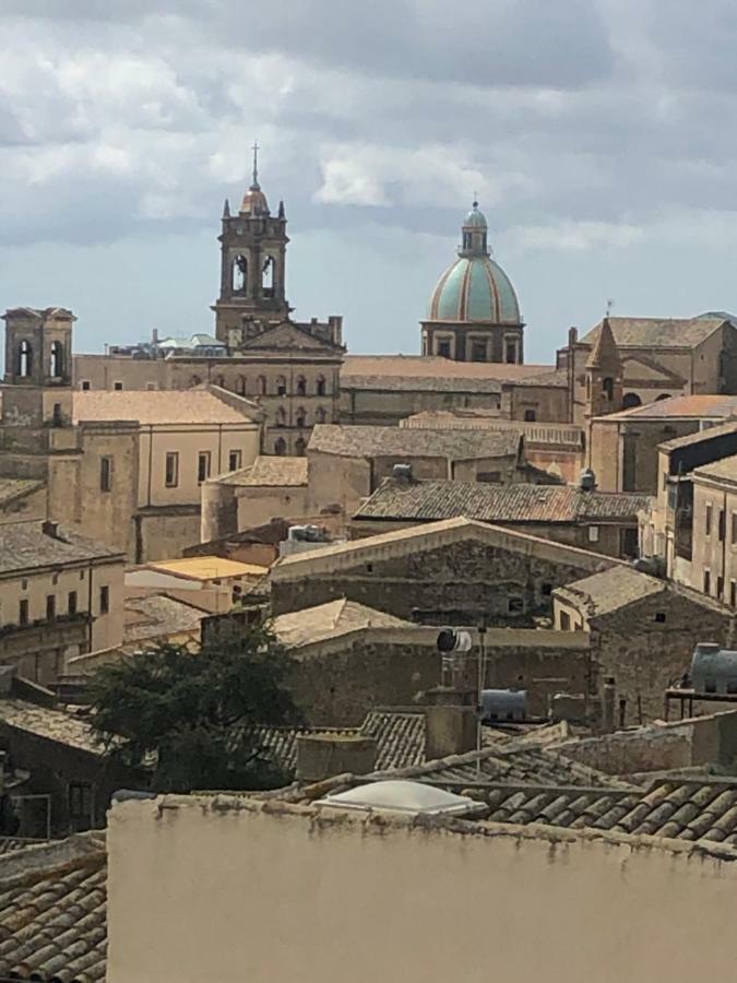 San Giorgio Rooms كالتاجيروني المظهر الخارجي الصورة